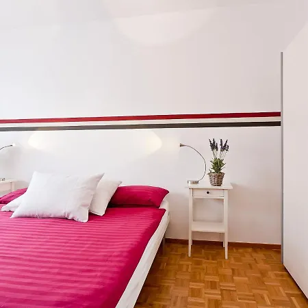 Large Suite.14 Apartment Ascona