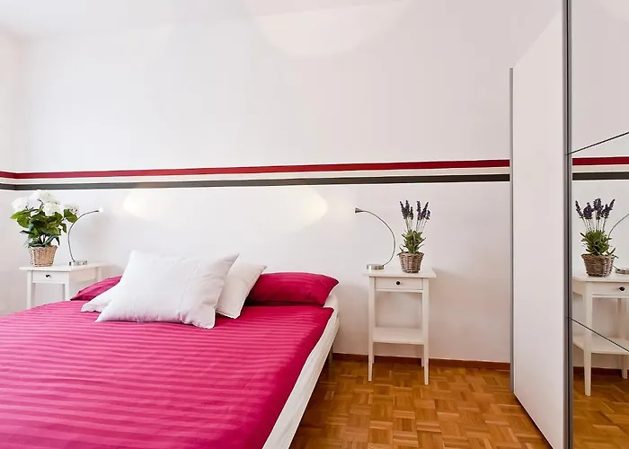 Large Suite.14 Apartment Ascona